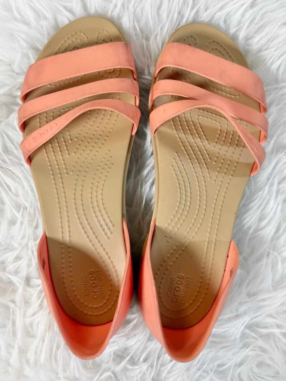 Crocs Women’s Size 10 Coral Strappy Open Toe Flat Tulum Sandals